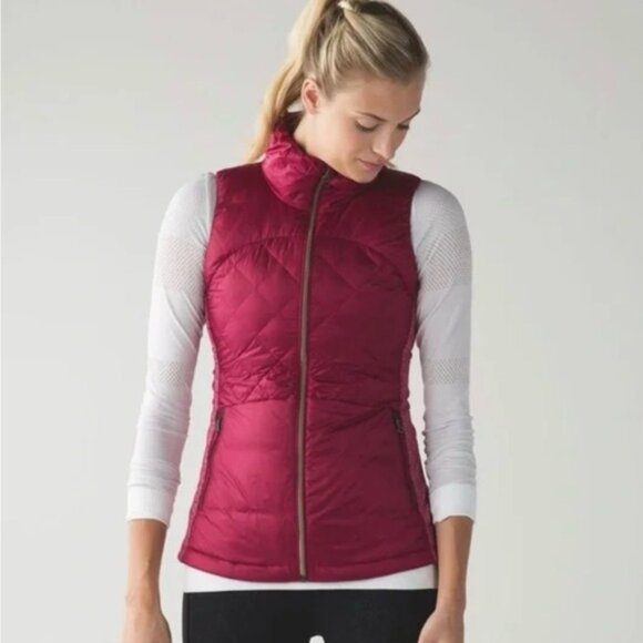Lululemon 4 Down for a Run Vest Berry Rumble Quilted great pre owned condition - Picture 12 of 16